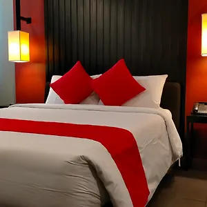 Amelie *** Manila