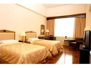 Hotel Benilde Maison De La Salle Manila