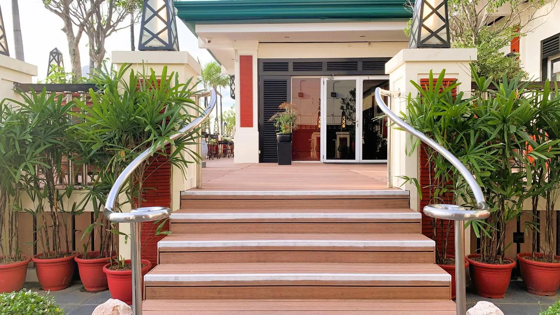 Hotel Benilde Maison De La Salle Manila